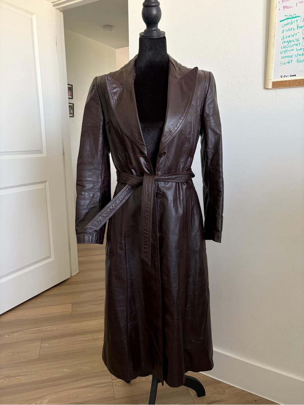 Women's Dark Brown vintage Leather Trench Coat - Belted Long Jacket 70s style
